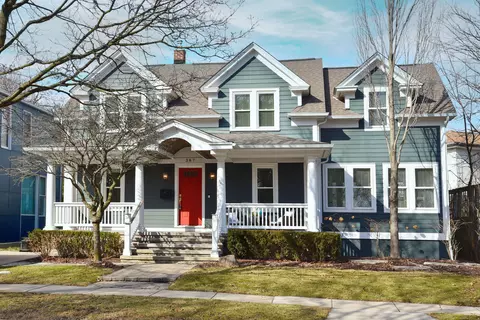 387 George St, Birmingham, MI 48009