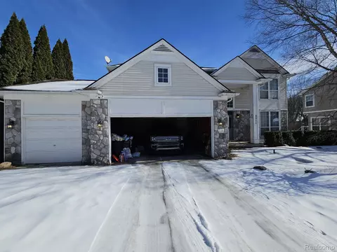 6024 Ravine, Independence, MI 48348