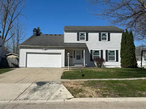 870 Indiana Ave, Marysville, MI 48040