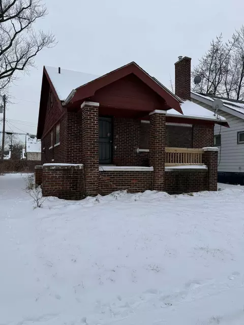 10059 Elmira St, Detroit, MI 48204