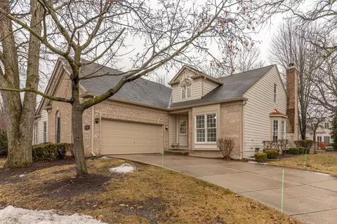 39603 Greenbrier Crt Ct, Northville, MI 48168