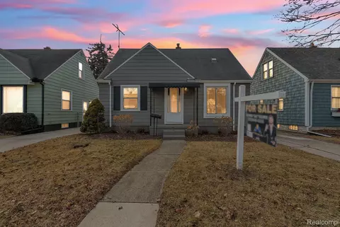 24713 Hickory St, Dearborn, MI 48124