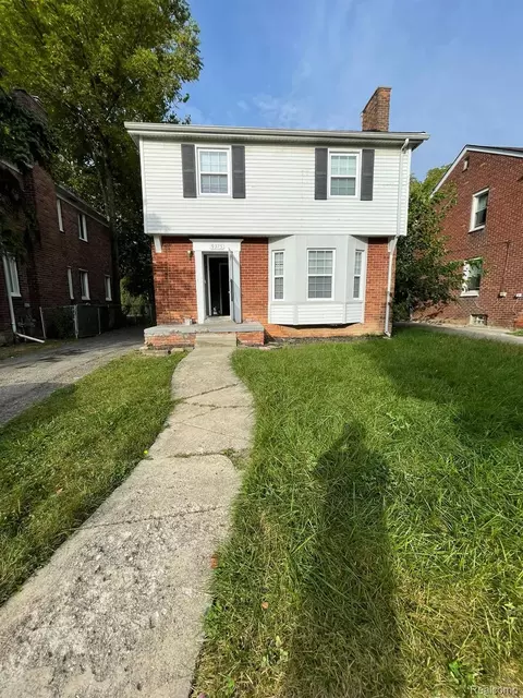 9375 Penrod St, Detroit, MI 48228
