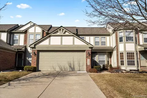 41537 Wild Turkey Ln, Canton, MI 48188