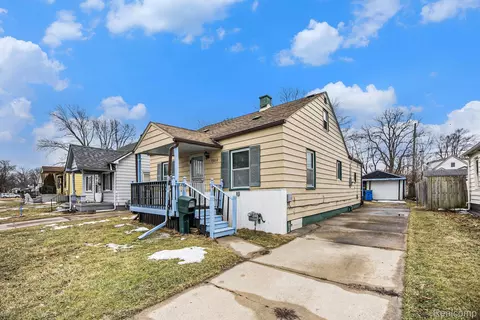 11012 Republic Ave, Warren, MI 48089