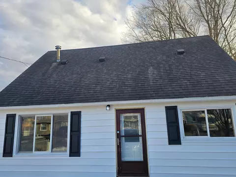 1178 Harriet St, Mount Morris, MI 48458