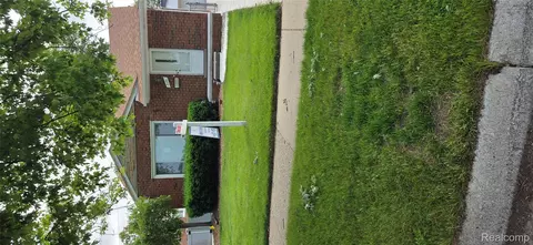 9341 Laurence Ave, Allen Park, MI 48101
