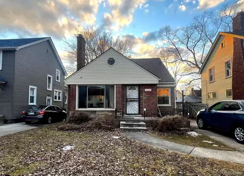 16725 Sunderland Rd, Detroit, MI 48219