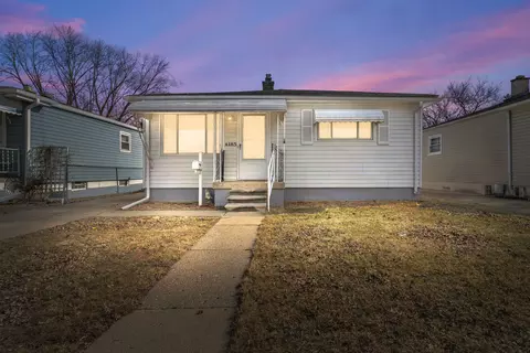 4185 Kingston St, Dearborn Heights, MI 48125