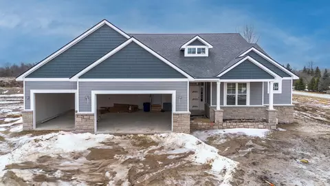 27050 25 Mile Rd, Chesterfield, MI 48051