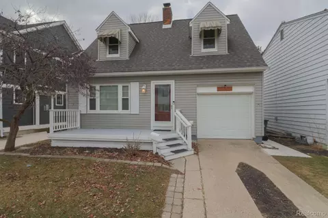 1837 N Center St, Royal Oak, MI 48073