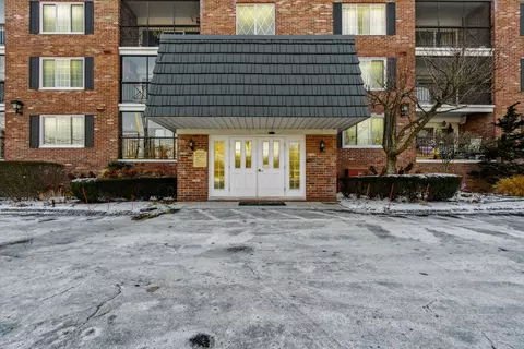 3439 Benjamin Ave 324 3439 Ave #324, Royal Oak, MI 48073