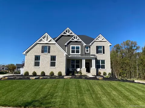 22919 Jens Dr, Lyon, MI 48178