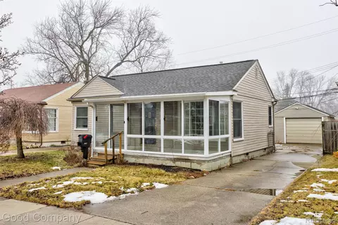 1657 Garfield St, Ferndale, MI 48220