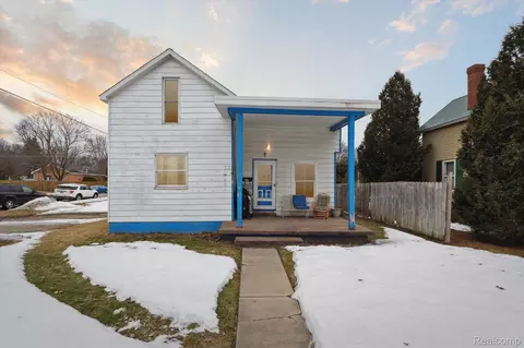 4242 Seeger St, Cass City, MI 48726
