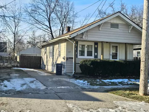 1109 Pettibone Ave, Flint, MI 48507