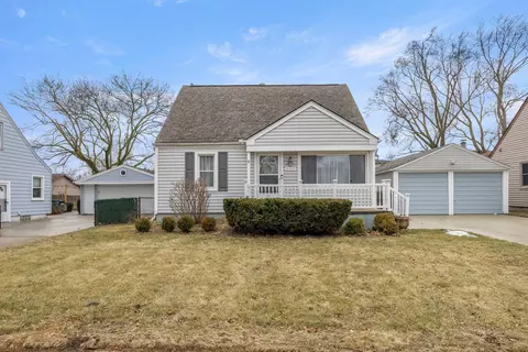 4615 Mandalay Ave, Royal Oak, MI 48073