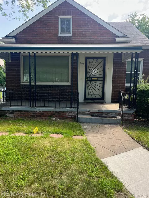 15340 Woodingham Dr, Detroit, MI 48238