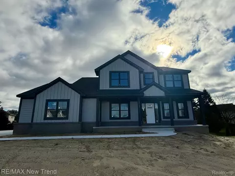 3117 Roma Crt Ct, Wixom, MI 48393