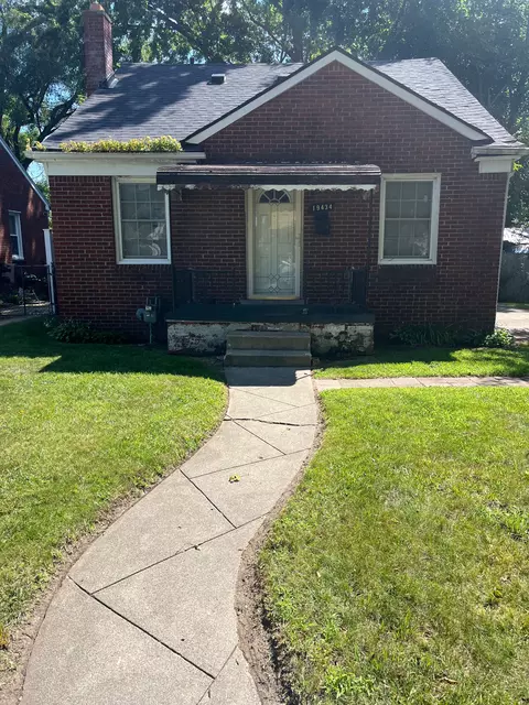 19434 San Juan Dr, Detroit, MI 48221