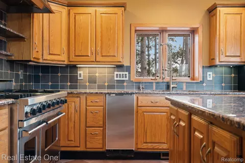 Kitchen - Undisclosed, Oceola, MI 48855 photo 3 of 10
