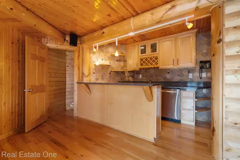 Kitchen - Undisclosed, Oceola, MI 48855 photo 9 of 10