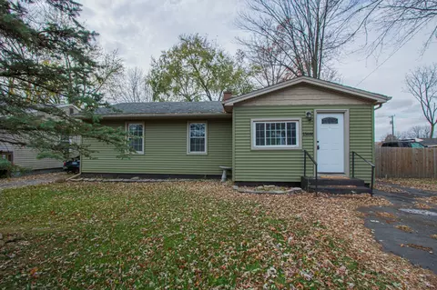 15666 Mcguire St, Taylor, MI 48180
