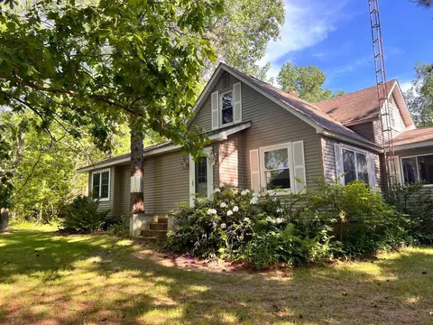 2817 W Brown Rd, Watertown, MI 48746