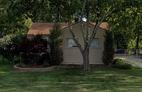 19350 Voiland St, Roseville, MI 48066