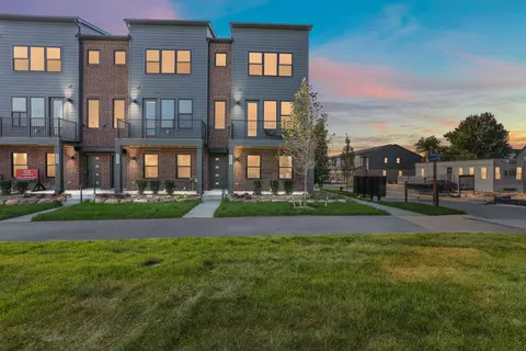3101 Hydrangea Ln # 31, Ann Arbor, MI 48103