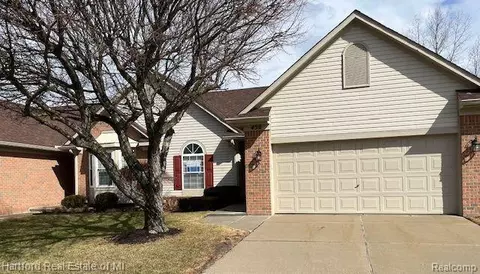 450 Mulberry Dr, Commerce, MI 48390