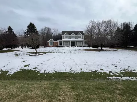 5112 Ridge Trl S, Independence, MI 48348