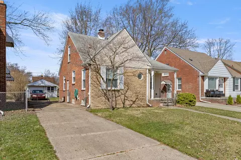 2013 N Denwood St, Dearborn, MI 48128