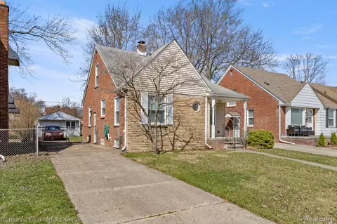 2013 N Denwood St, Dearborn, MI 48128
