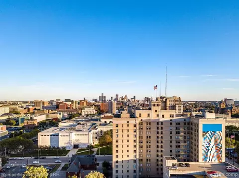 15 E Kirby St #914, Detroit, MI 48202