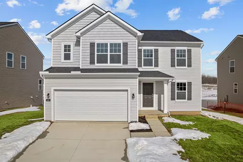 639 Countryside Dr, Chelsea, MI 48118