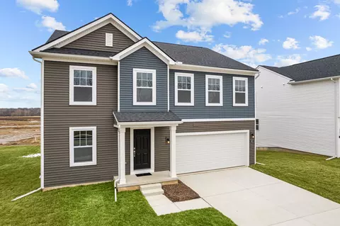 627 Countryside Dr, Chelsea, MI 48118