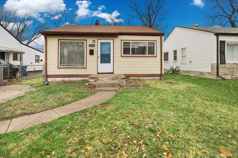 8499 Meadow Ave, Warren, MI 48089
