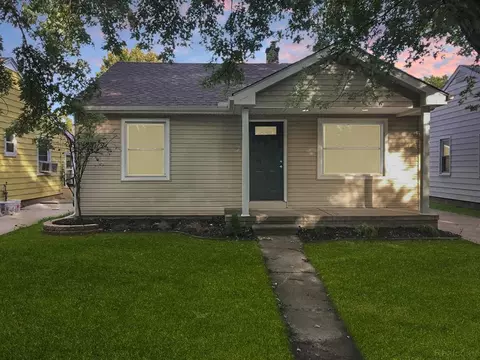 6537 Cornell St, Taylor, MI 48180