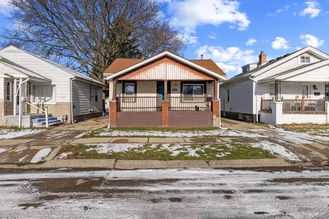 11091 Continental Ave, Warren, MI 48089