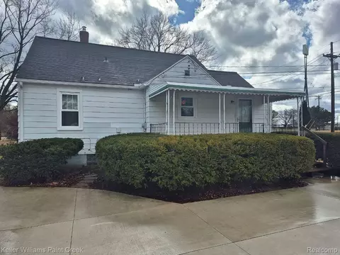 2887 Pontiac, Auburn Hills, MI 48326