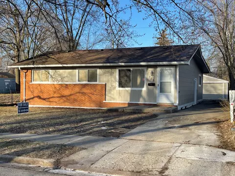 725 Kenilworth Ave, Pontiac, MI 48340
