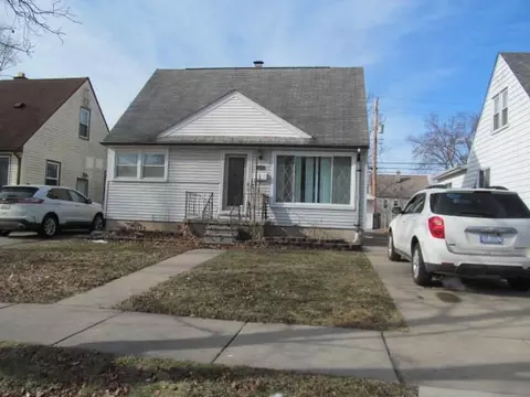 18291 Denby, Redford, MI 48240
