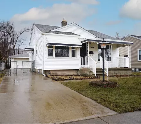 1338 Pingree Ave, Lincoln Park, MI 48146