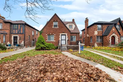 3526 Yorkshire Rd, Detroit, MI 48224