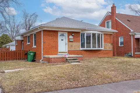 13180 Netherwood St, Southgate, MI 48195