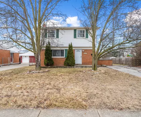 33510 Cherry Hill Rd, Garden City, MI 48135