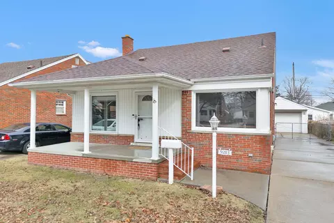 9283 Niver Ave, Allen Park, MI 48101