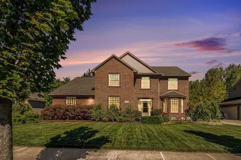 47288 Hidden Creek Crt Ct, Canton, MI 48187