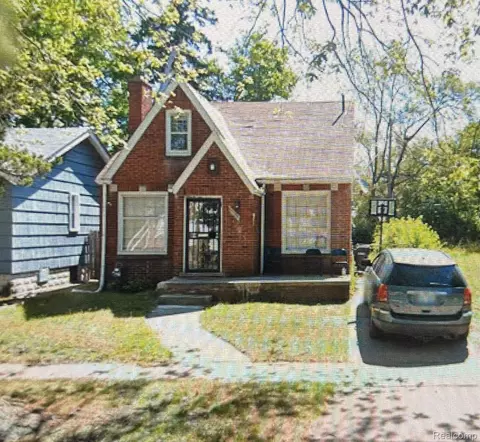 16246 Strathmoor St, Detroit, MI 48235